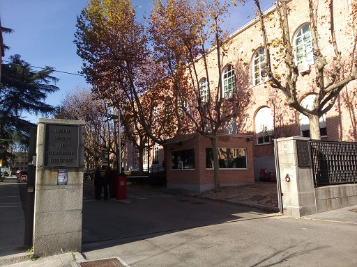 Entrada al campus del CSIC
